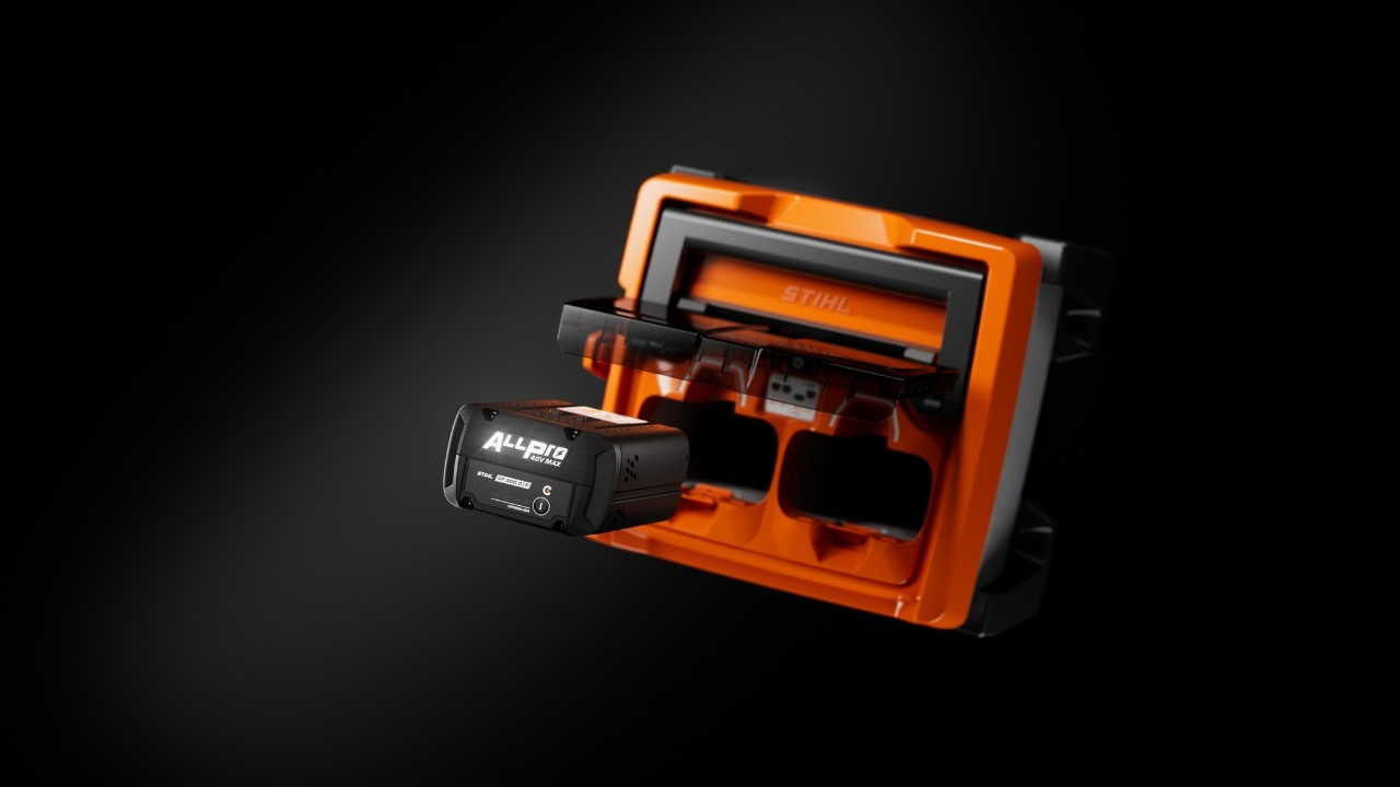 Szybka ładowarka STIHL ALLPRO AL 1802 MO z włożonym i częściowo wyjętym akumulatorem ALLPRO AP 300.0 P(C).
