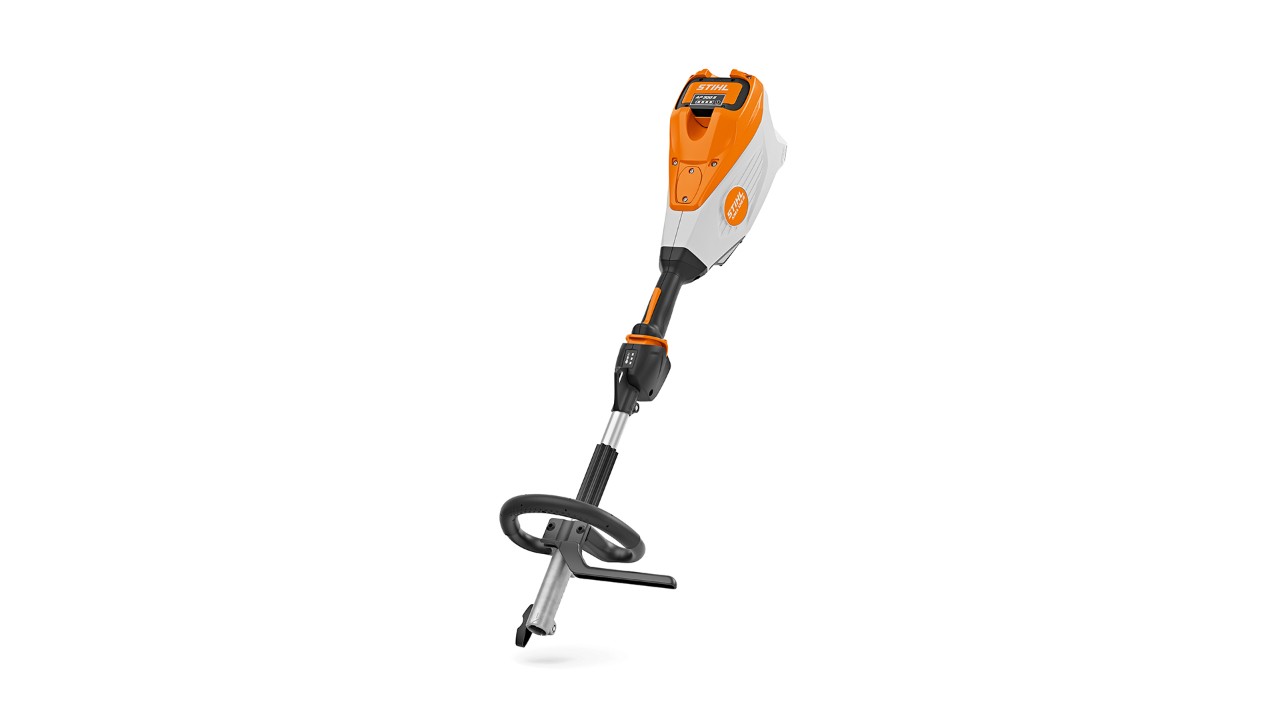 Akumulatorowy KombiMotor KMA 130 R z systemu AP STIHL